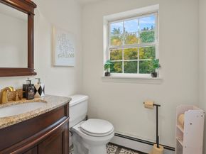 108 Royalston Road North, Winchendon MA 01475