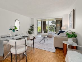 33 Pond Ave 523, Brookline MA 02445