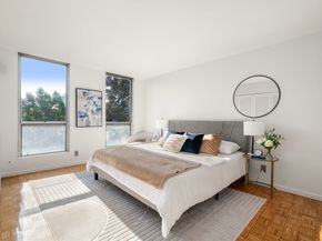 33 Pond Ave 523, Brookline MA 02445