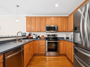 14 Northgate Ct 14, Grafton MA 01536