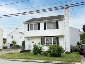 164 Grove St, Waltham MA 02453