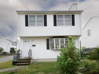 164 Grove St