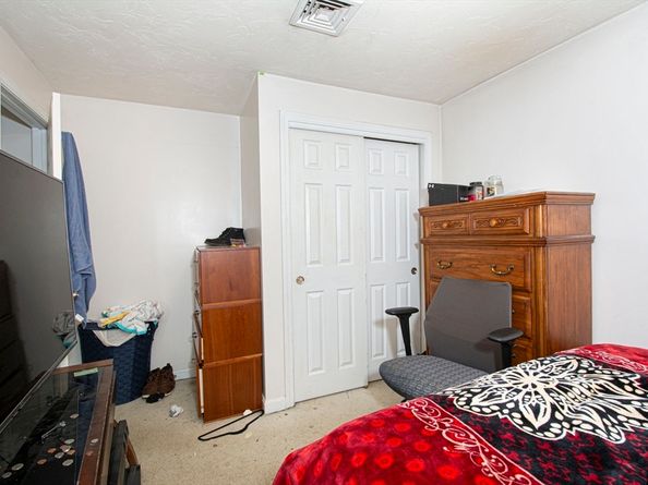 164 Grove St, Waltham MA 02453