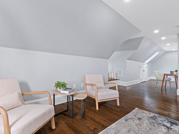 1 Claymont Ter, Boston MA 02122