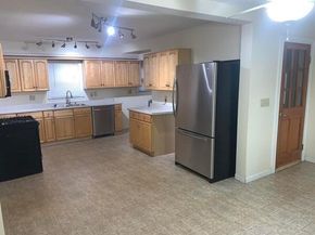 45 Norwood St, Fitchburg MA 01420