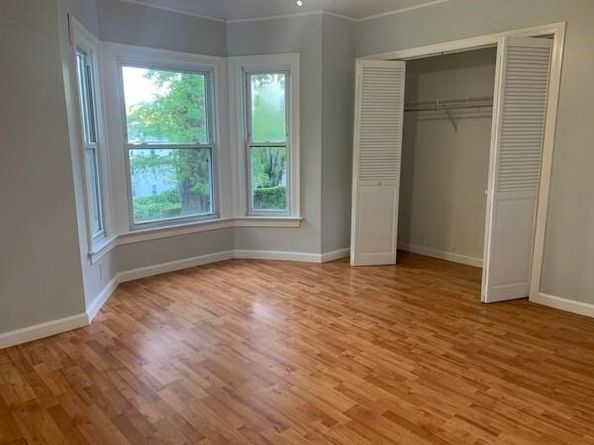 45 Norwood St, Fitchburg MA 01420