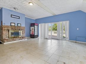 78 North Street, Danvers MA 01923