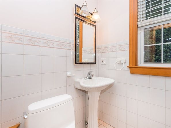37 Summit Street, Waltham MA 02451