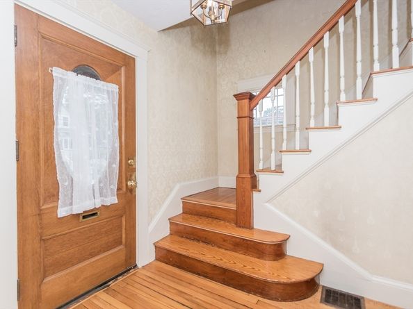37 Summit Street, Waltham MA 02451