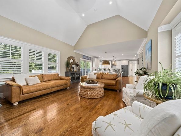 3 Cottage Lane, Marshfield MA 02050