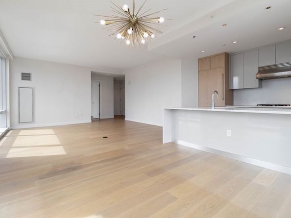 188 Brookline Ave 20J, Boston MA 02215