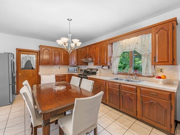 114 Cedar St, Somerville MA 02144