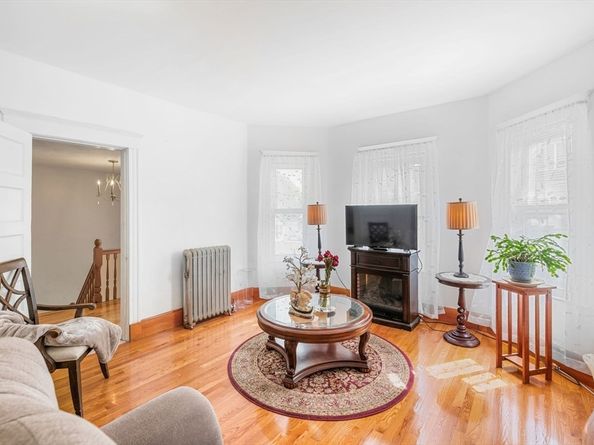 114 Cedar St, Somerville MA 02144