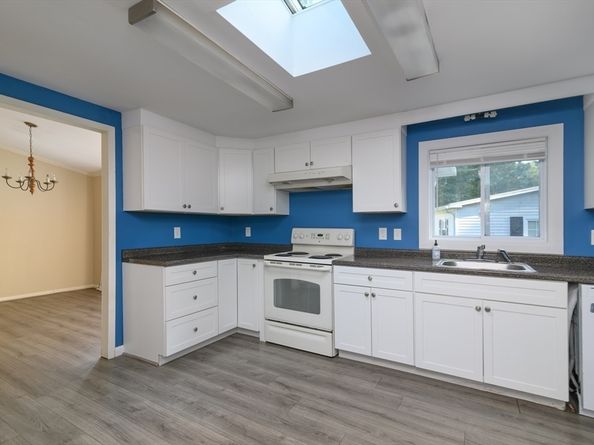 20 Birch, Rockland MA 02370