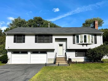65 Lheureux Cir