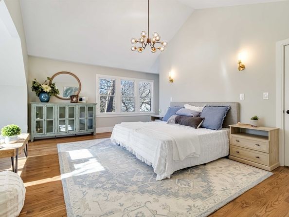 3 Cedar St, Newton MA 02459