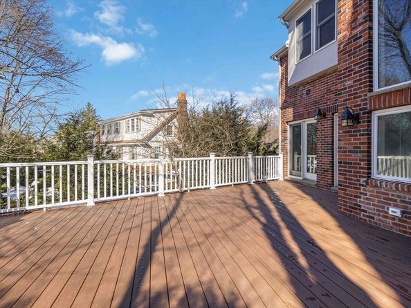 3 Cedar St, Newton MA 02459
