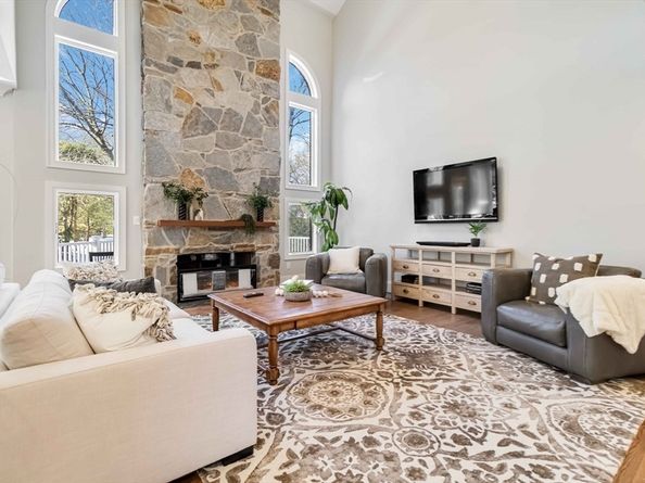 3 Cedar St, Newton MA 02459