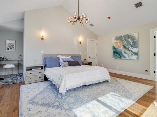 3 Cedar St, Newton MA 02459