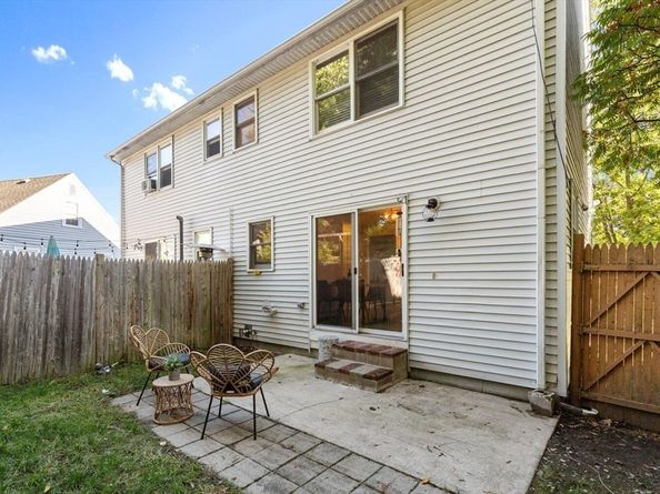 94 Mount Vernon Street 94, Malden MA 02148