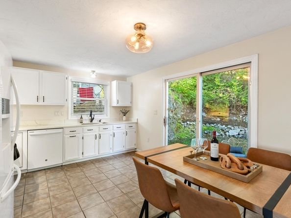 94 Mount Vernon Street 94, Malden MA 02148
