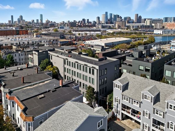 14 I St U7, Boston MA 02127