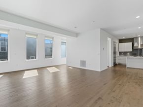 14 I St U7, Boston MA 02127