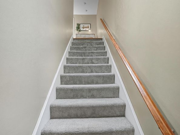 14 Grove St 3, Westborough MA 01581
