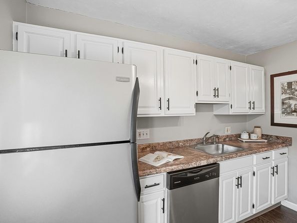 14 Grove St 3, Westborough MA 01581