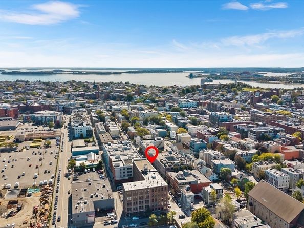320 W 2nd St 502, Boston MA 02127