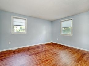 28 Border Rd, Holbrook MA 02343
