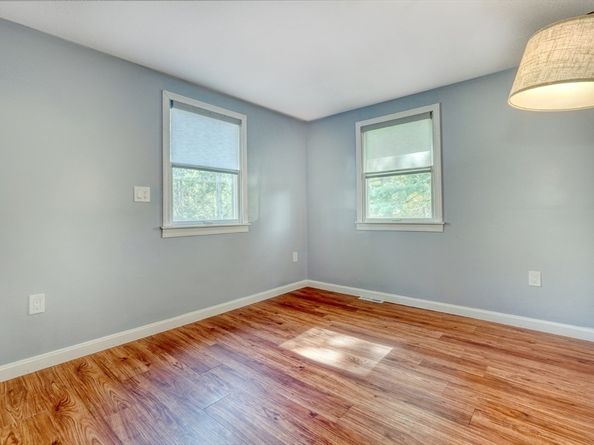 28 Border Rd, Holbrook MA 02343