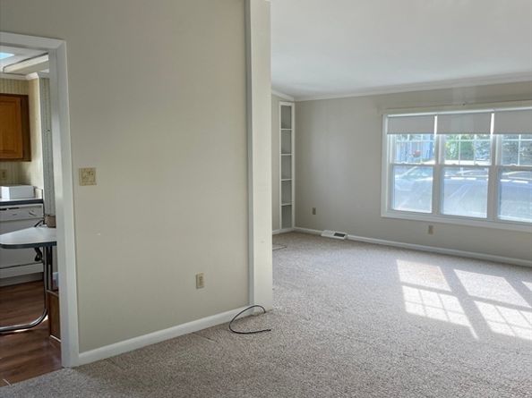 5 Juniper Cir, Rockland MA 02370