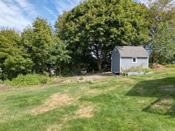 15 2nd St, Hull MA 02045