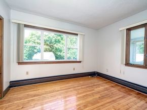 15 2nd St, Hull MA 02045