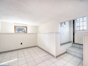 15 2nd St, Hull MA 02045