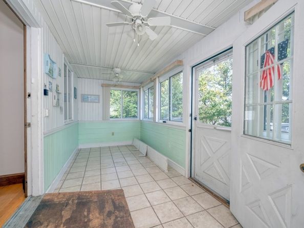 15 2nd St, Hull MA 02045