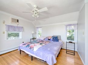 15 2nd St, Hull MA 02045