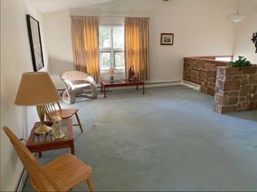 20 Winthrop St, West Boylston MA 01583