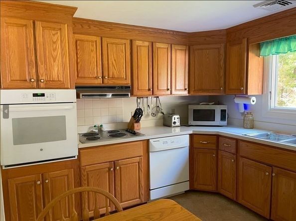 20 Winthrop St, West Boylston MA 01583