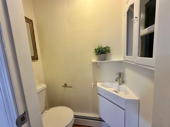 86 Rice St, Marlborough MA 01752