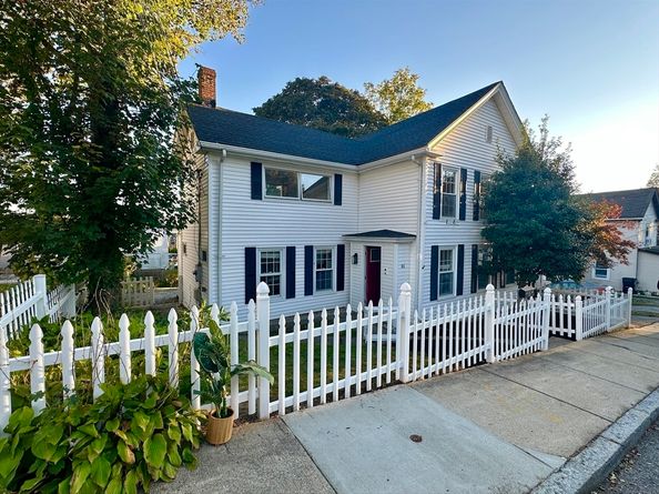 86 Rice St, Marlborough MA 01752