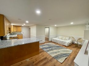 86 Rice St, Marlborough MA 01752