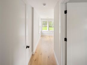 26 Maple St, Northborough MA 01532
