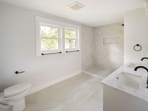 26 Maple St, Northborough MA 01532
