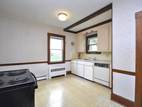 164 Warren Ave, Whitman MA 02382