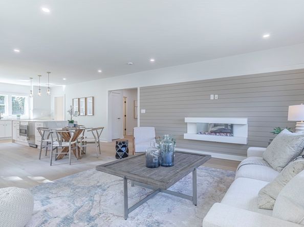84 Winthrop Rd, Brookline MA 02445
