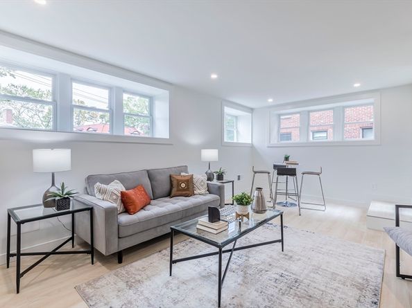 84 Winthrop Rd, Brookline MA 02445