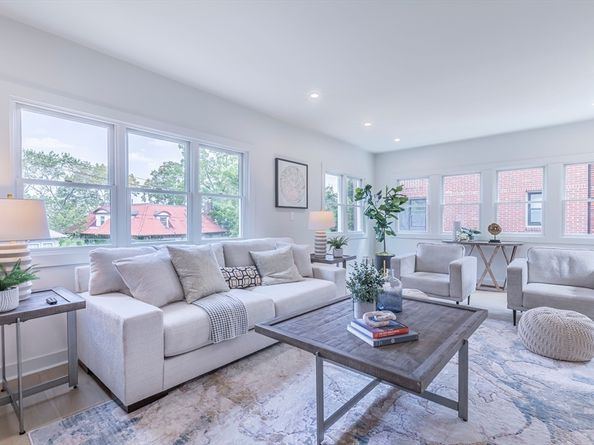 84 Winthrop Rd, Brookline MA 02445