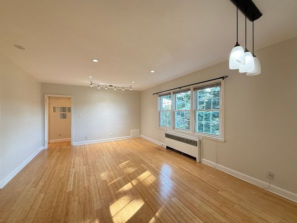 1 Dexter St 5, Malden MA 02148